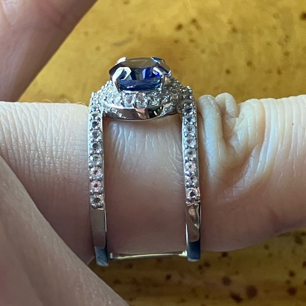 Royal Blue Mystic Topaz Sterling Silver Ring Size 6 - Picture 3 of 10